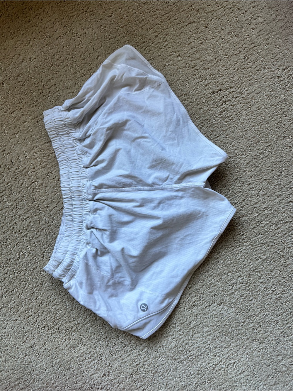 Lululemon shorts- Wht Sz4